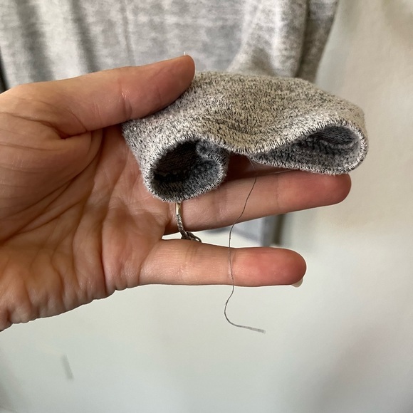 Banana Republic Drapey Pocket Scoop Neck in Heather Gray Women’s Size S - Picture 7 of 12